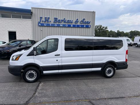 Used 2018 Ford Transit 350 XL RWD image 4