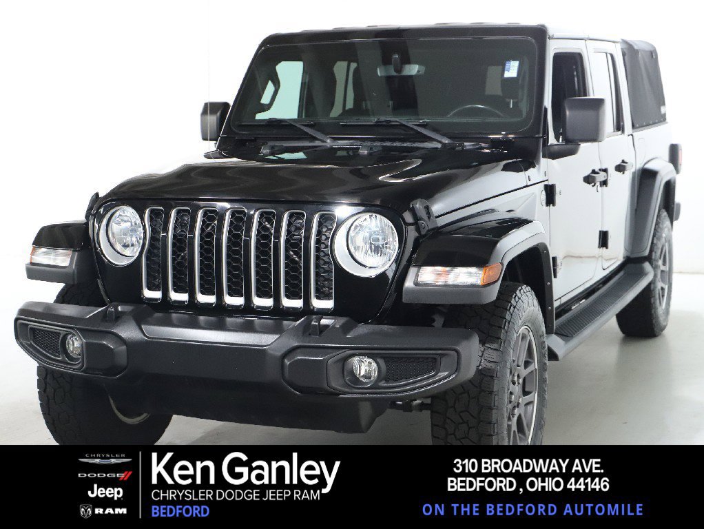 Used 2022 Jeep Gladiator Overland w/ Trailer Tow Package AWD/4WD image 1