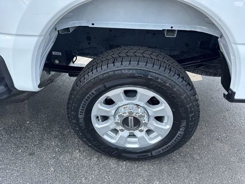 Certified 2024 Ford F250 XLT image 6