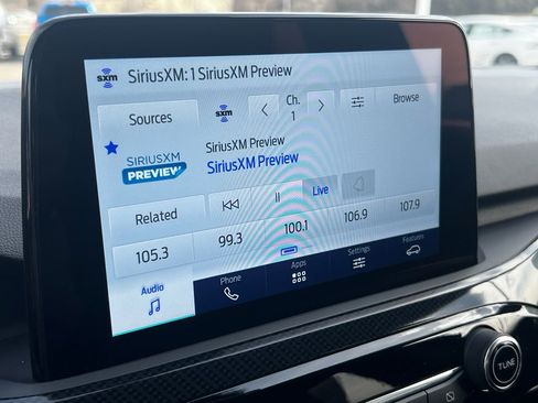 Used 2023 Ford Escape ST-Line image 25