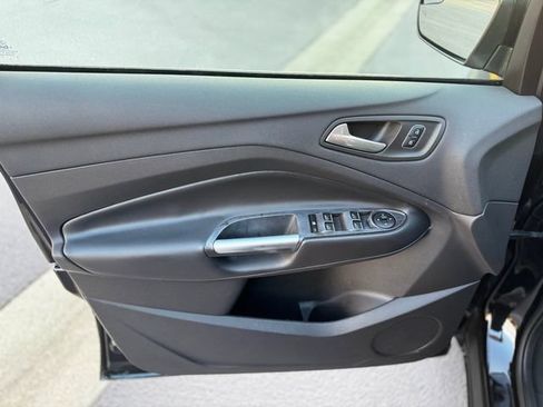 Used 2019 Ford Escape SEL FWD image 26