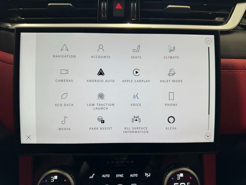 New 2025 Jaguar F-PACE R-Dynamic S image 22