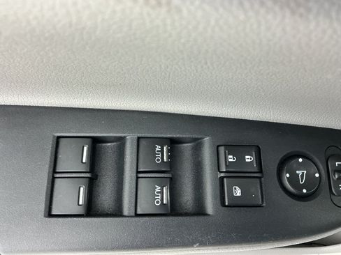 Used 2016 Honda Accord EX-L image 39