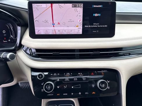 Used 2023 INFINITI QX60 Luxe w/ Cargo Package FWD image 31