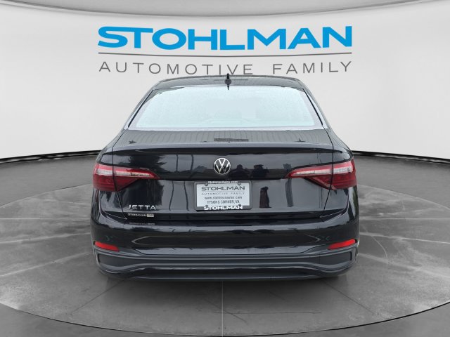 Certified 2023 Volkswagen Jetta S FWD image 6