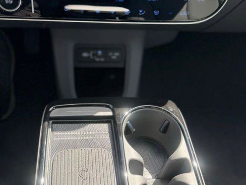 New 2026 Hyundai Ioniq 5 SEL AWD/4WD image 12