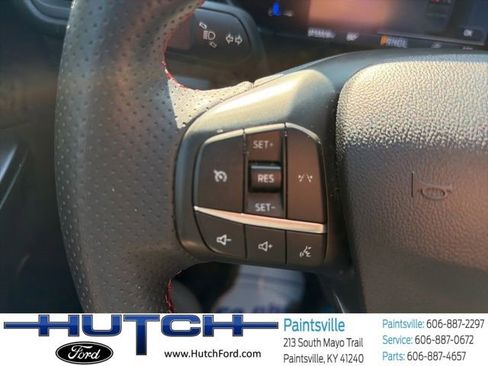 Used 2025 Ford Escape ST-Line AWD/4WD image 21