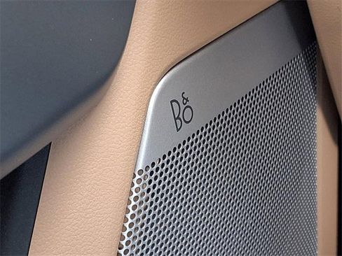 Used 2023 Ford F150 Lariat w/ Trailer Tow Package image 20