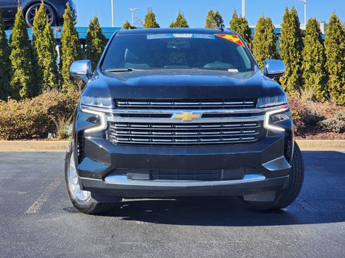 Used 2024 Chevrolet Suburban Premier image 5