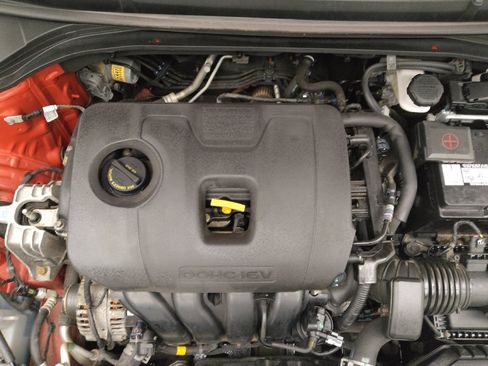 Used 2020 Hyundai Elantra SEL FWD image 30