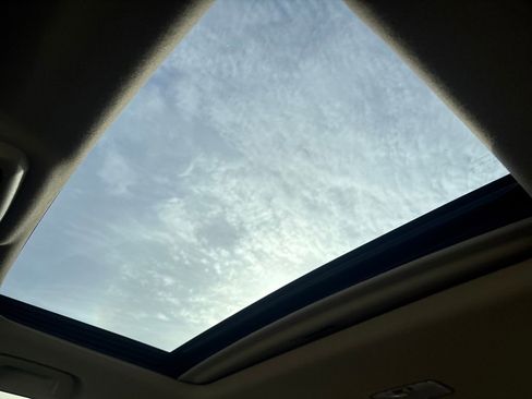 Used 2014 Toyota 4Runner Limited image 17