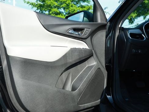 Used 2023 Chevrolet Equinox LS w/ LPO, Floor Liner Package FWD image 21