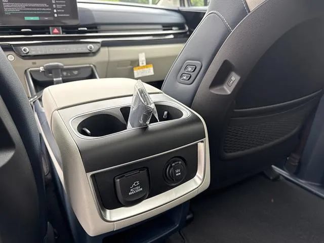New 2026 Kia Carnival SX Prestige FWD image 16