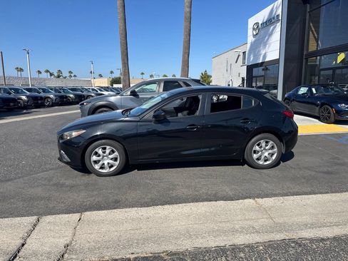 Used 2016 MAZDA MAZDA3 i Sport FWD image 11