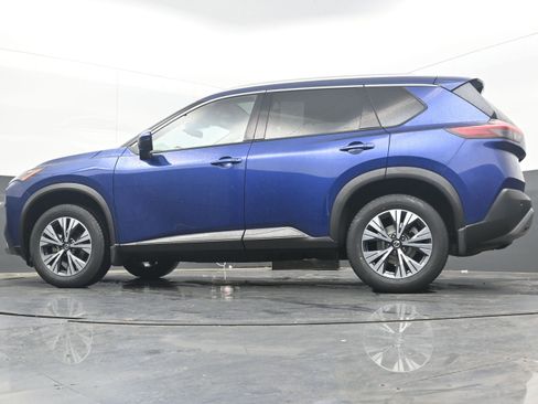 Used 2021 Nissan Rogue SV w/ Premium Package image 20