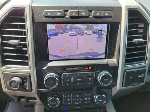 Used 2020 Ford F250 Lariat AWD/4WD image 32