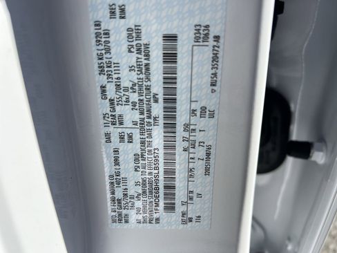 New 2025 Ford Bronco 4-Door image 27