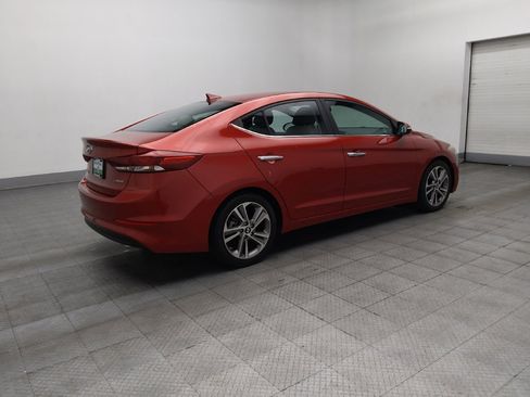 Used 2017 Hyundai Elantra Limited w/ Limited Tech Package 08 FWD image 10