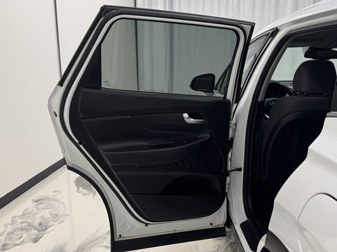 Used 2019 Hyundai Santa Fe SEL FWD image 21