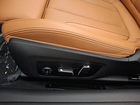 Used 2025 BMW 430i xDrive Convertible w/ Convenience Package AWD/4WD image 14