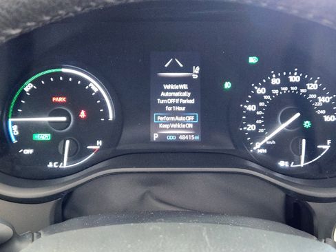 Used 2024 Toyota Sienna XLE image 21