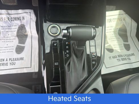Certified 2023 Kia Niro EX FWD image 17