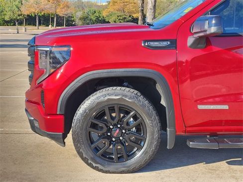 Used 2023 GMC Sierra 1500 Elevation w/ X31 Off-Road Package image 9