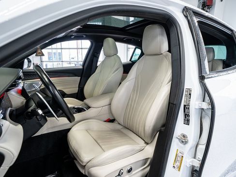 Used 2023 Maserati Grecale Modena image 31