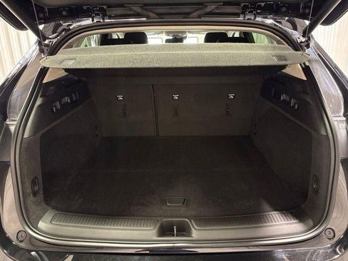 Used 2023 Buick Envision Essence w/ Technology Package I AWD/4WD image 29