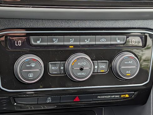 Certified 2023 Volkswagen Atlas SE AWD/4WD image 23