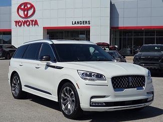 Used 2021 Lincoln Aviator Grand Touring w/ Equipment Group 302A video 1