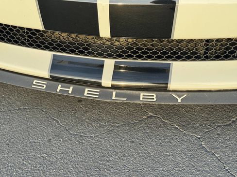 Used 2016 Ford Mustang Shelby GT350 w/ Technology Package image 11