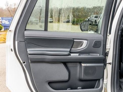 New 2025 Ford Expedition Max Platinum w/ Stealth Performance Package image 65