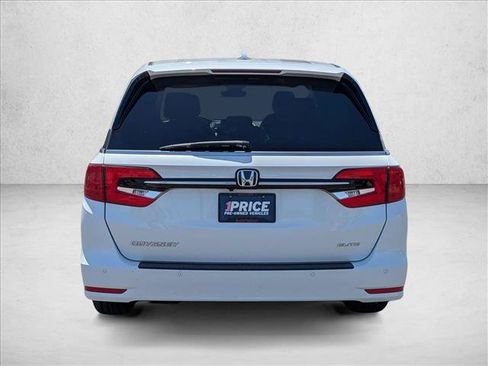 Used 2022 Honda Odyssey Elite image 8