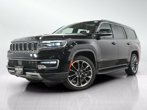 Used 2022 Jeep Wagoneer Series II w/ Premium Group I AWD/4WD image 1