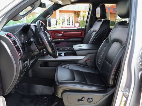 Used 2019 RAM 1500 Rebel w/ Rebel Level 2 Equipment Group AWD/4WD image 18