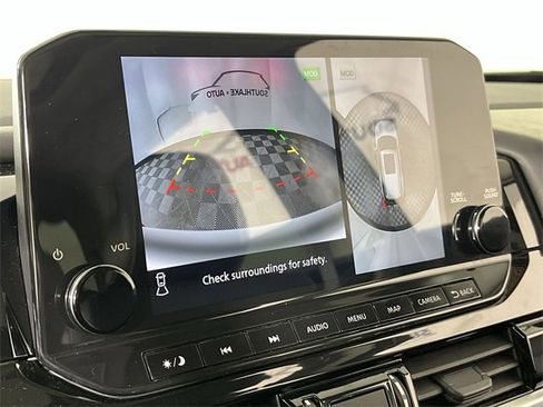 Certified 2022 Nissan Pathfinder SL image 17