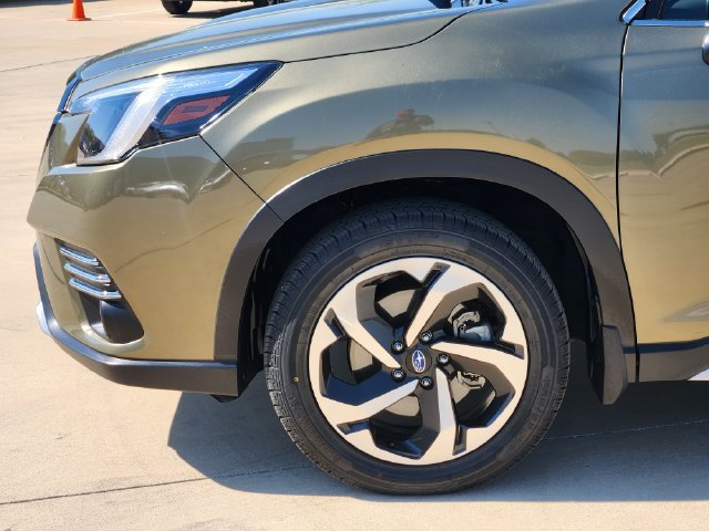 Certified 2023 Subaru Forester Touring w/ Popular Package #2 AWD/4WD image 8