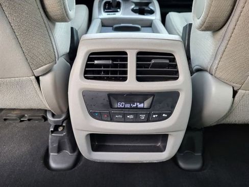 Used 2018 Honda Pilot EX image 13