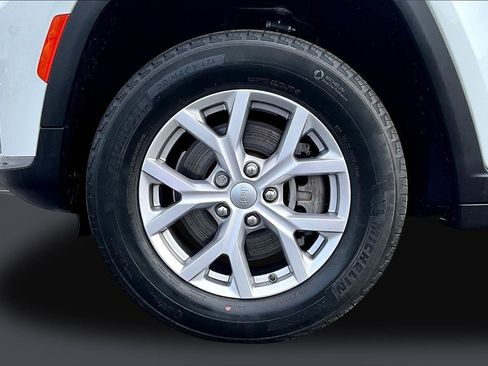 Used 2021 Jeep Grand Cherokee L Limited image 37