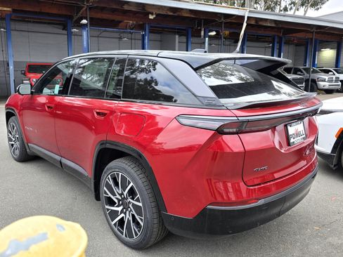 New 2025 Jeep Wagoneer S Limited image 2