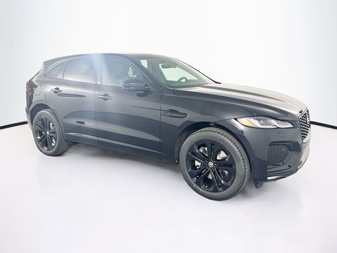 New 2026 Jaguar F-PACE R-Dynamic S AWD/4WD image 3