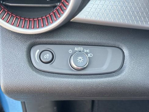 New 2026 Chevrolet Trax RS image 20