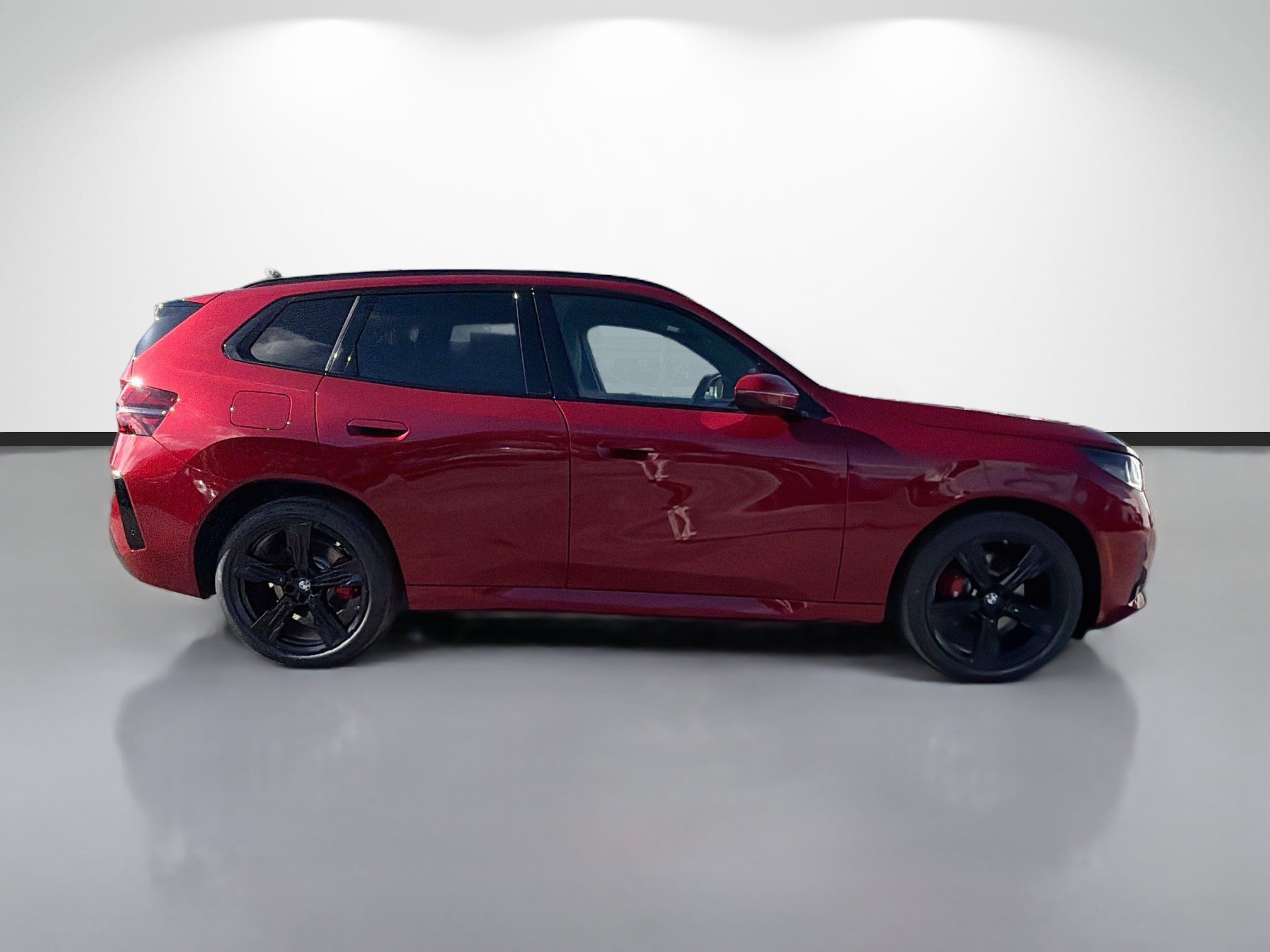 New 2026 BMW X3 xDrive30i w/ M Sport Package AWD/4WD image 2