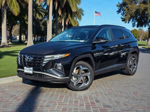 Certified 2023 Hyundai Tucson SEL w/ Convenience Package image 2