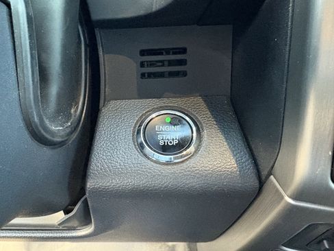 Used 2022 Ford F450 Platinum w/ FX4 Off-Road Package image 27