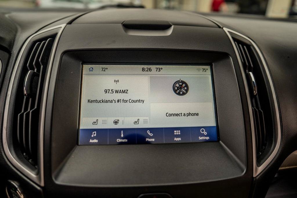 Used 2019 Ford Edge SEL w/ Equipment Group 201A FWD image 30
