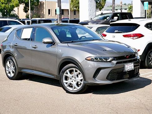 Certified 2024 Dodge Hornet R/T Plus image 3