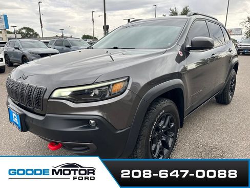 Used 2021 Jeep Cherokee Trailhawk AWD/4WD image 8