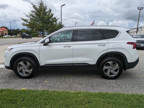 Used 2023 Hyundai Santa Fe SEL w/ Cargo Package image 7